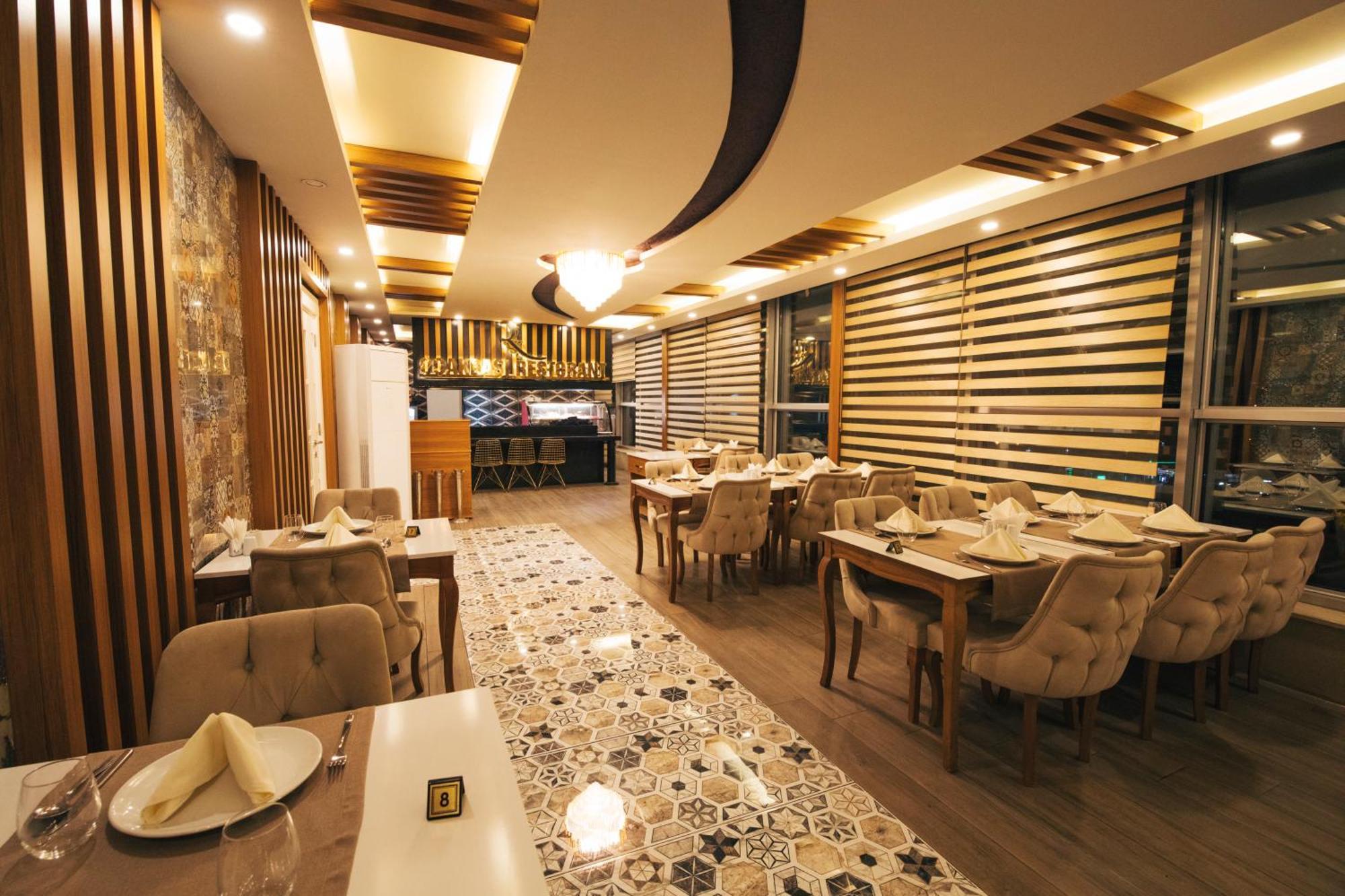 Royal Mersin Otel Εξωτερικό φωτογραφία